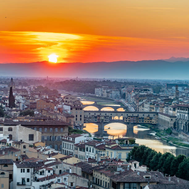 istock Bridges on Arno River in Tuscany 1181407889