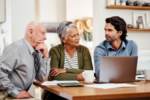 istock I'll make sure to invest your money correctly 1181407955