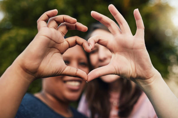 istock Some friendship are imprinted on our hearts 1181416110