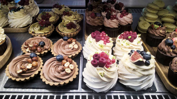 istock Cakes on Display in Cake Shop 1181423838
