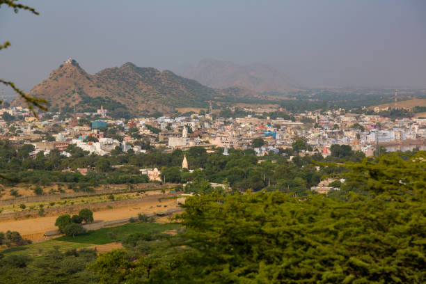 istock Panoramic view of Pushkar to the lake 1181458717