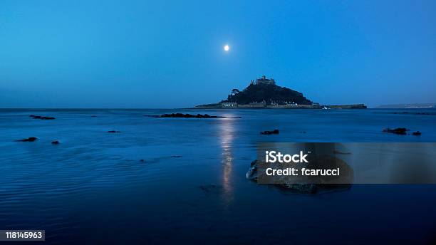 Montanha St Michaels - Fotografias de stock e mais imagens de Céu - Céu, Noite, Penzance