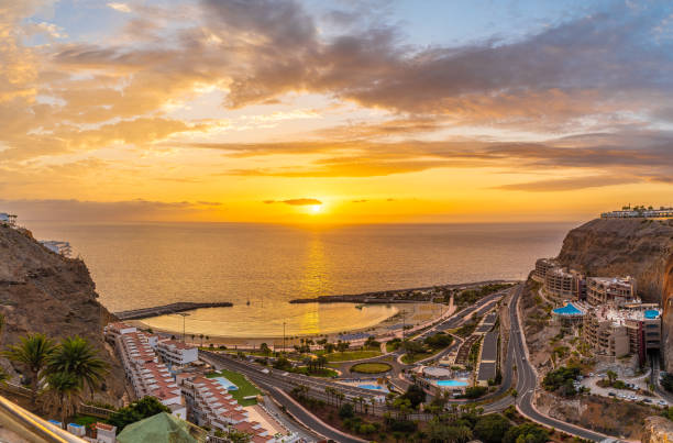 istock Sunset Landscape at Amadores Beach 1181460555