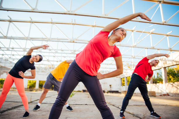 istock Fitness group outdoor 1181471665