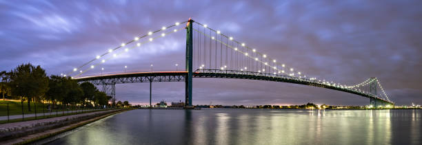 istock Ambassador Bridge - Windsor/Detroit 1181480277