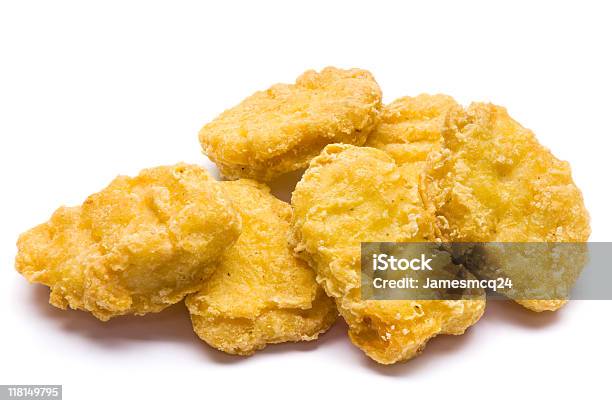 Chicken Nuggets - Fotografias de stock e mais imagens de Comida Rápida - Comida Rápida, Comida de Viagem, Panadinhos de Frango