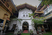im-seema-malaka-tempel-in-colombo-sri-lanka.jpg?b=1&s=170x170&k=20&c=A97F3WEg_cy6fP8rpRDEP3uBrXicAdExEIZVIA4rIwc=