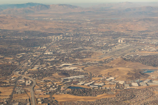 istock flying over reno nevada and the rockies 1181520324
