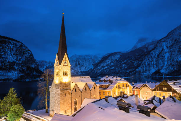 istock Church In Hallstatt 1181522315