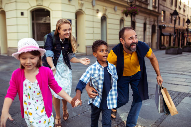 istock Family Shopping 1181544640