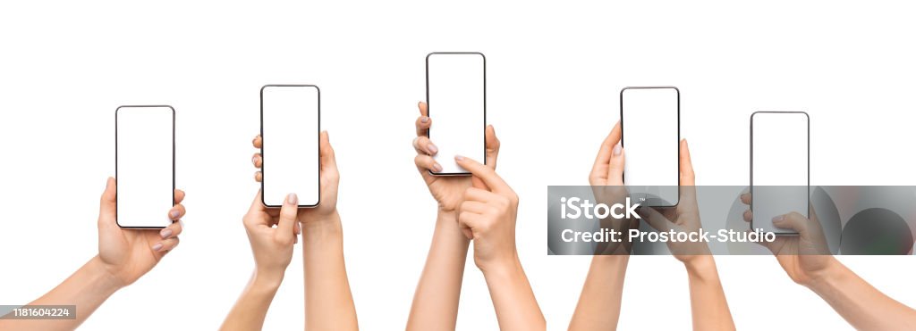 Manos de mujer usando teléfono inteligente con pantalla en blanco sobre fondo blanco - Foto de stock de Mano libre de derechos