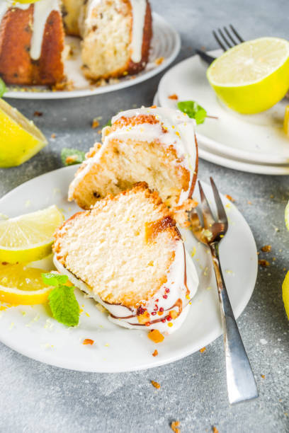 istock Homemade lemon bundt cake 1181628914