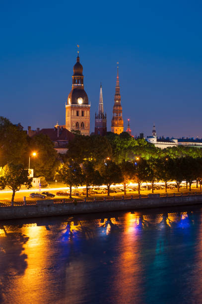 рига - st peters basilica стоковые фото и изображения