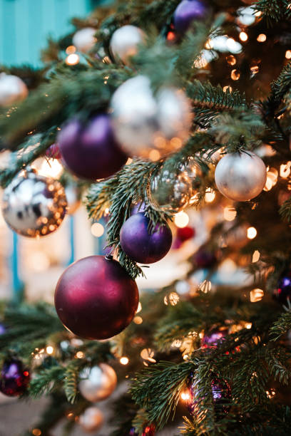 lights on christmas tree in copenhagen - white denmark nordic countries winter imagens e fotografias de stock