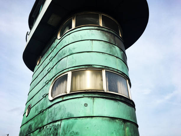 istock Knippelsbro Bridge House in Copenhagen 1181709812