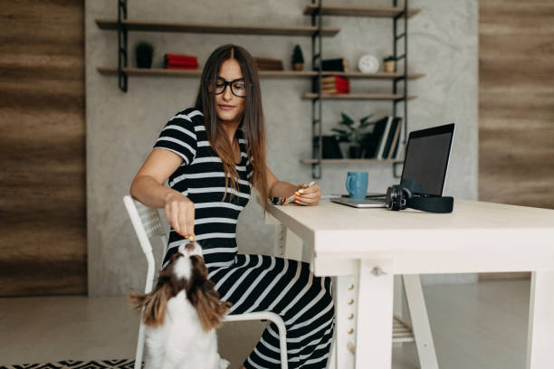 istock You make my job easyer 1181718079