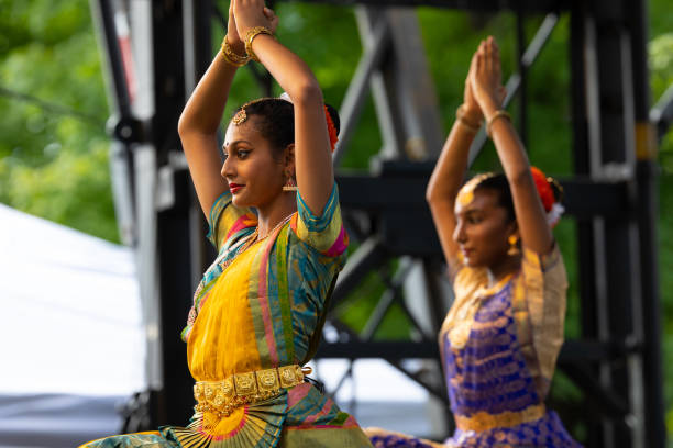 el festival de las naciones - grover fotografías e imágenes de stock