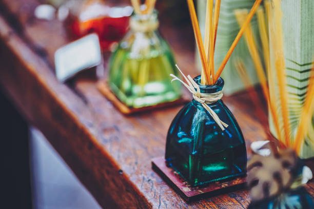 Stick aroma and fashionable bottle