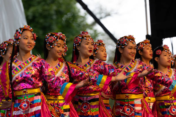 el festival de las naciones - grover fotografías e imágenes de stock