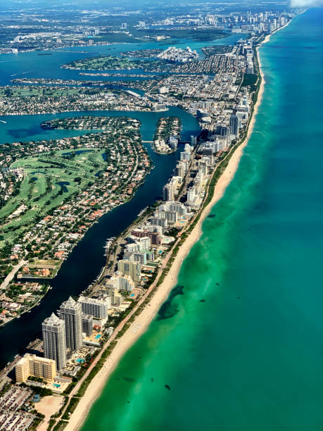 istock aerial tropical coasts 1181732557