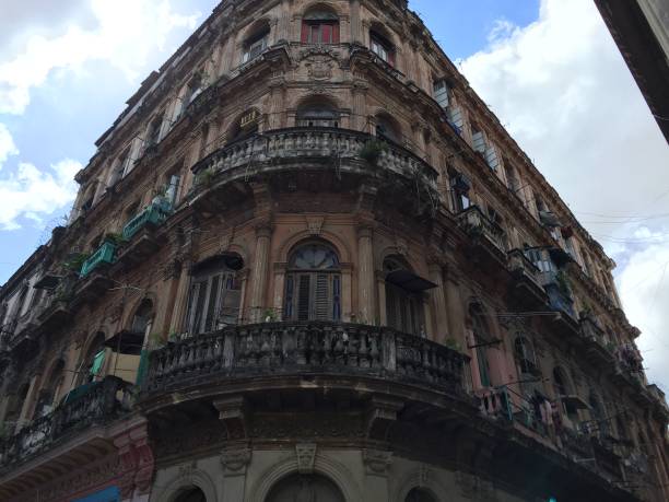 istock Scenery in Havana, Cuba 1181734292