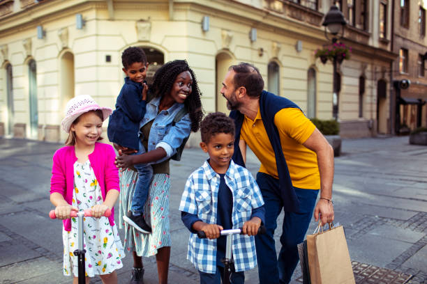 istock Family out Shopping 1181754242