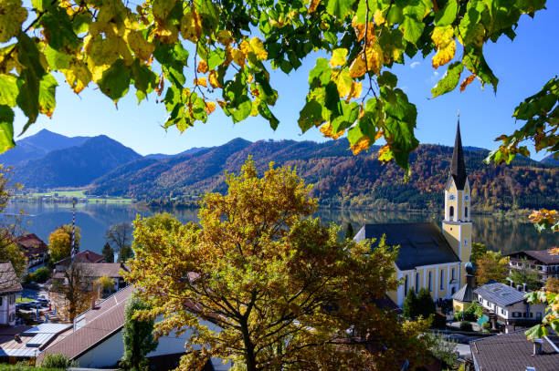 istock Autumn at Lake Schliersee 1181778039