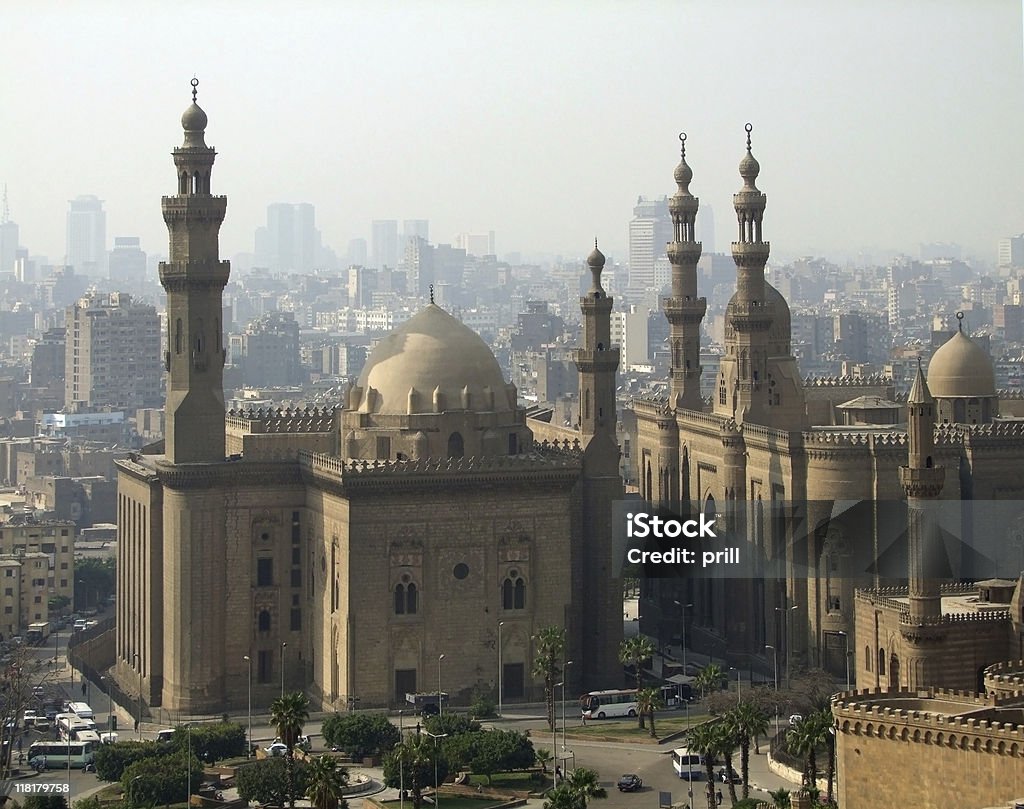 Meczetach w Kairze w wieczór czasu - Zbiór zdjęć royalty-free (Afryka)