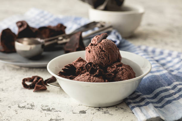 チョコレートのアイスクリーム  - chocolate ice cream ストックフォトと画像