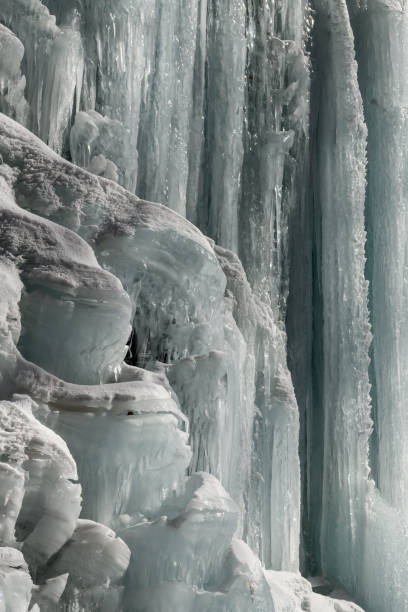 istock Unryu Valley in the winter 1181830938