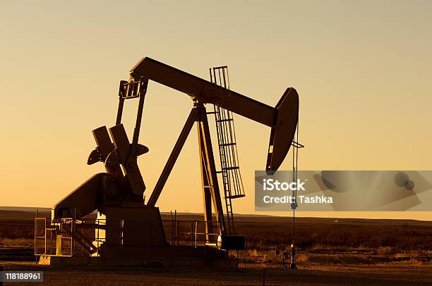 Нефтяной Насос — стоковые фотографии и другие картинки Техас - Техас, Природный газ, Бензин