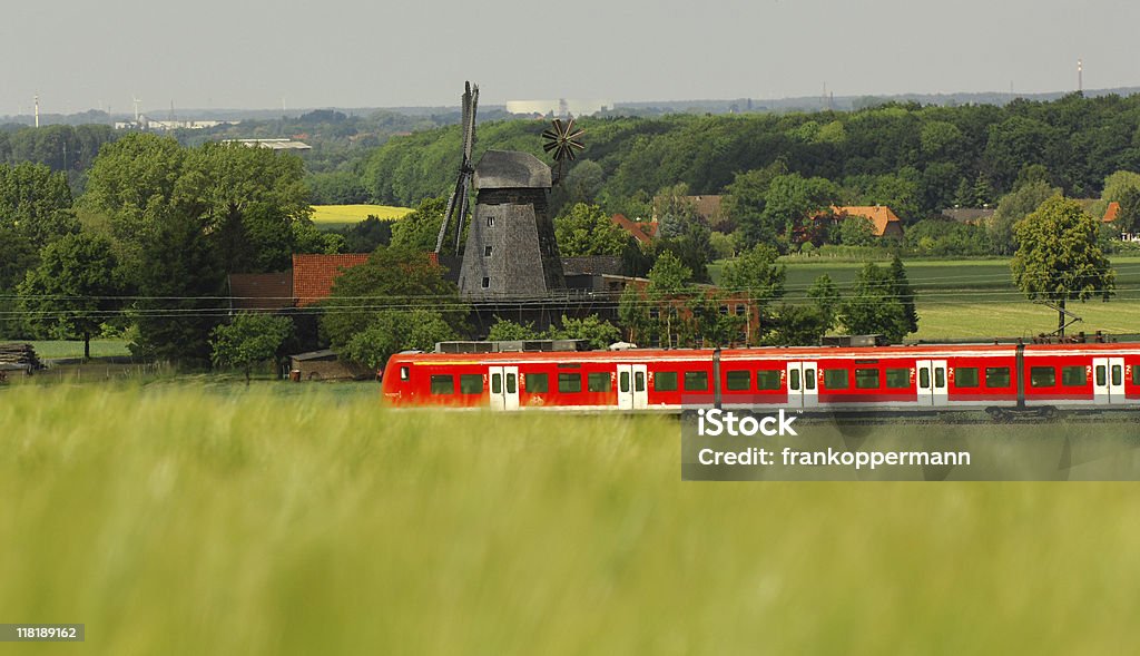 Alt und Neu - Lizenzfrei Touristenbahn Stock-Foto