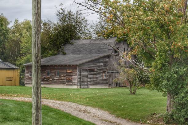 istock 0517 - Hayes Road Hidden II 1181922405