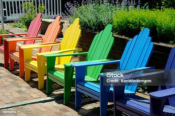 Photo libre de droit de Chaises Adirondack banque d'images et plus d'images libres de droit de Massachusetts - Massachusetts, Provincetown, Cape Cod