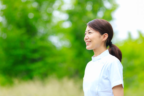 istock A nurse woman in a refreshing green 1181984766