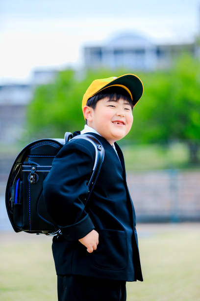 istock Japanese new first grade boys 1182001740