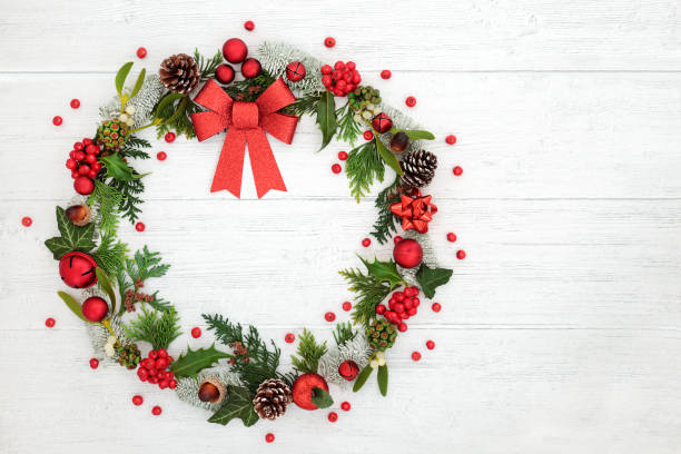 istock Christmas Wreath Decoration 1182005958