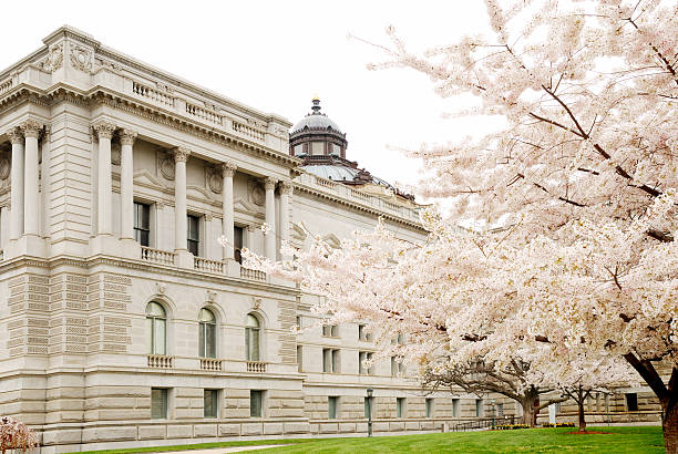 istock Library of Congress in Spring 118204879