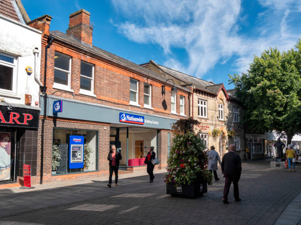 nationwide building society niederlassung in king es lynn, norfolk - nationwide stock-fotos und bilder