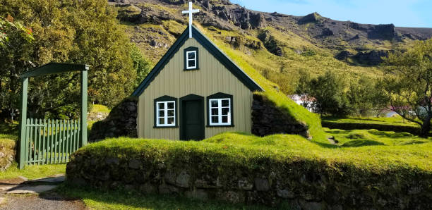 istock Hof, Iceland: Hofskirkja, Turf Church 1182068190