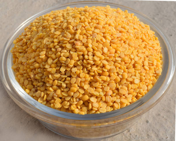 istock Moong Dal in glass bowl 1182074538
