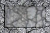 wei%C3%9Fer-passepartout-rahmen-um-versc