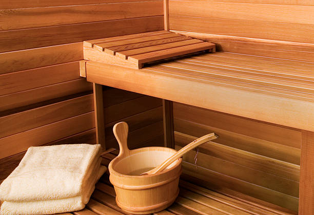 wnętrze sauny wanna - sauna spa treatment health spa nobody zdjęcia i obrazy z banku zdjęć