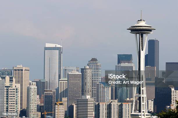 Panoramę Seattle - zdjęcia stockowe i więcej obrazów Bez ludzi - Bez ludzi, Biurowiec, Fotografika