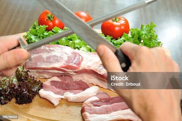 Foto de Bacon e mais fotos de stock de Afiar - Afiar, Faca - Faqueiro, Alface