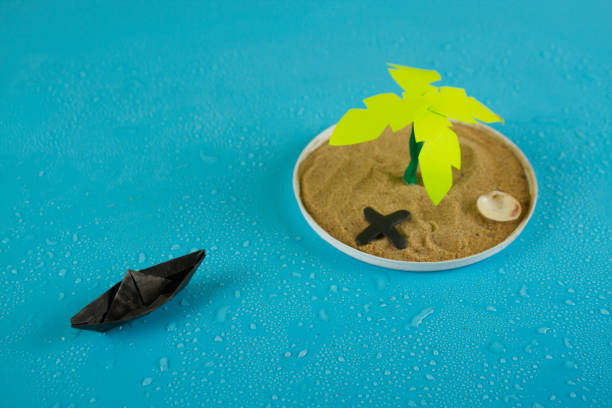 istock Treasure on an island 1182227324