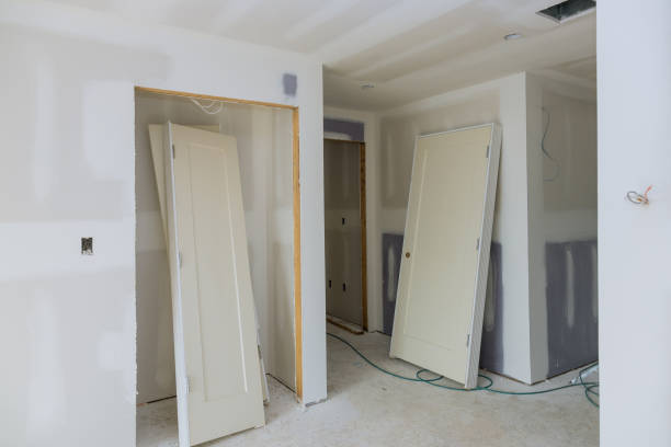 istock Under construction, remodeling and renovation from room molding 1182230767