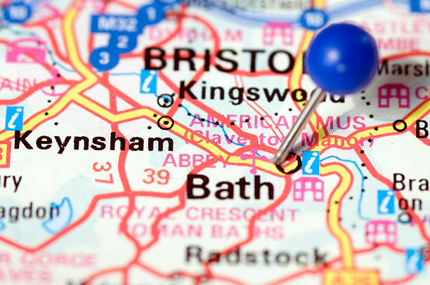 istock Bath, UK, Thumbtack in map. Travel destination 118225907