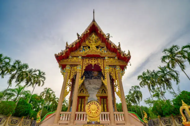Wat Klaeng Bon - Ka Chet, Mueang Rayong District, Rayong 21100. There is a very interesting historical story