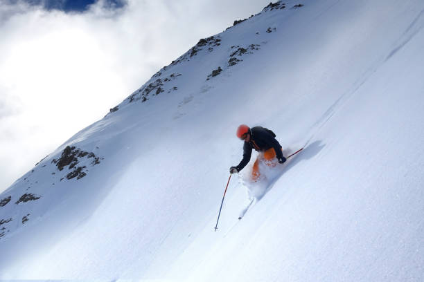 istock Extreme skiing in St. Anton, Austria 1182260811